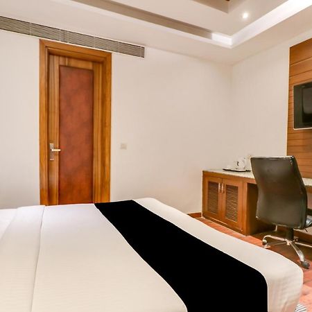 Townhouse 939 Hotel Gagan Inn Near Satyam Inox Patel Nagar Νέο Δελχί Εξωτερικό φωτογραφία