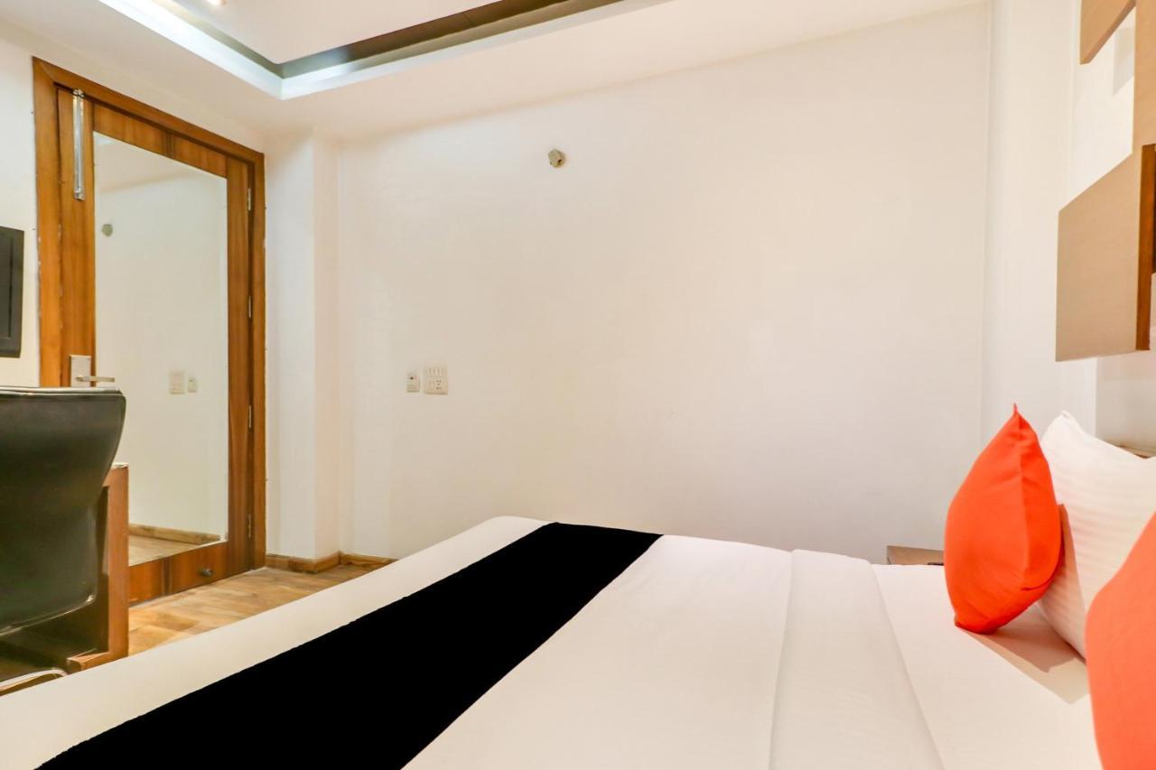 Townhouse 939 Hotel Gagan Inn Near Satyam Inox Patel Nagar Νέο Δελχί Εξωτερικό φωτογραφία
