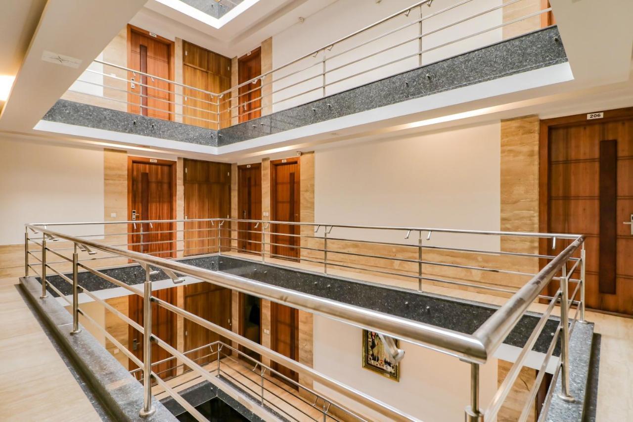 Townhouse 939 Hotel Gagan Inn Near Satyam Inox Patel Nagar Νέο Δελχί Εξωτερικό φωτογραφία