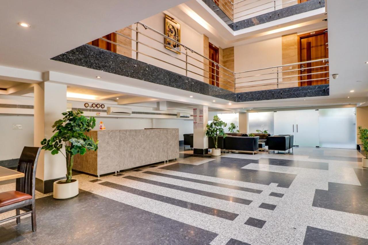 Townhouse 939 Hotel Gagan Inn Near Satyam Inox Patel Nagar Νέο Δελχί Εξωτερικό φωτογραφία