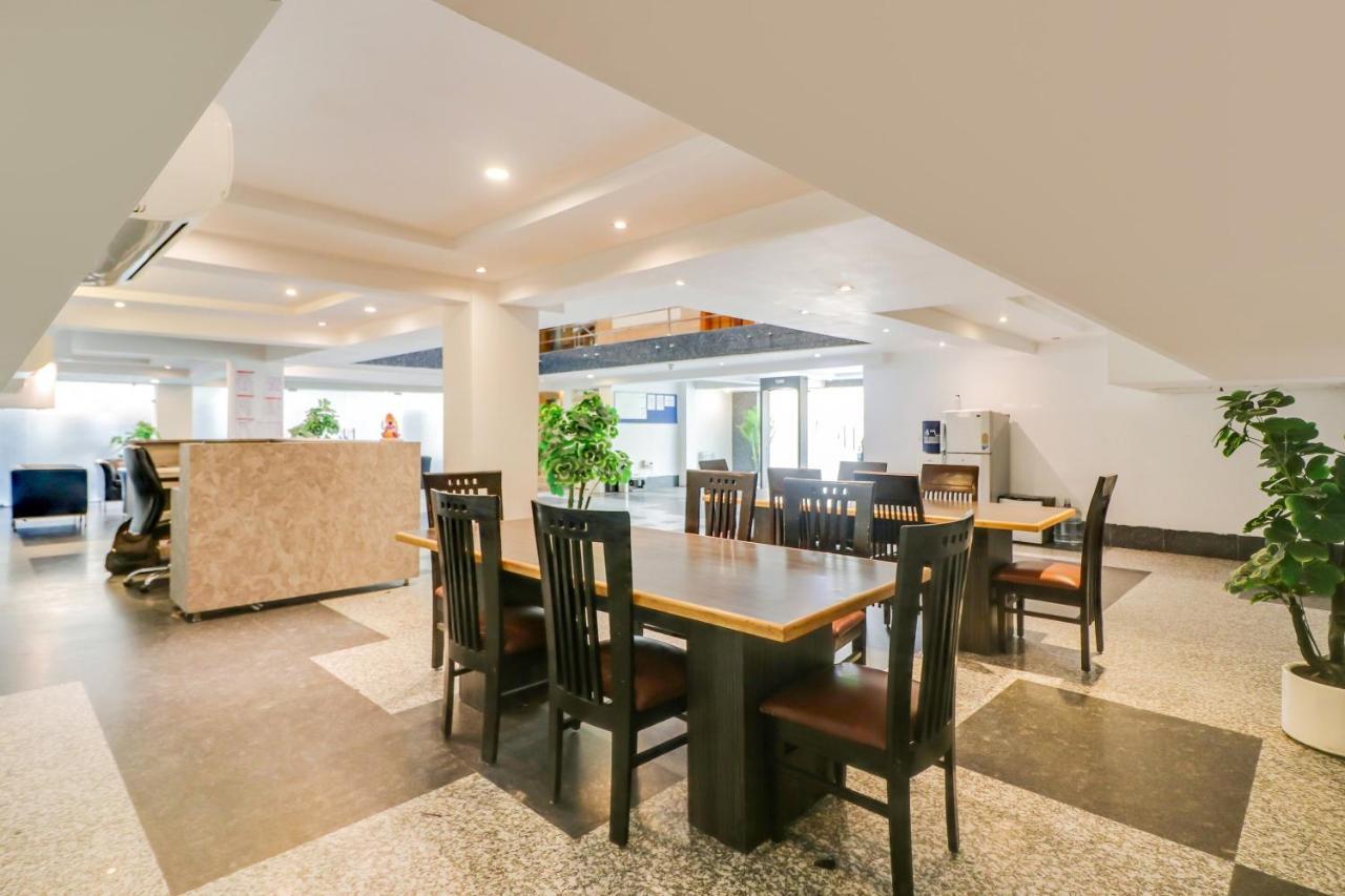 Townhouse 939 Hotel Gagan Inn Near Satyam Inox Patel Nagar Νέο Δελχί Εξωτερικό φωτογραφία