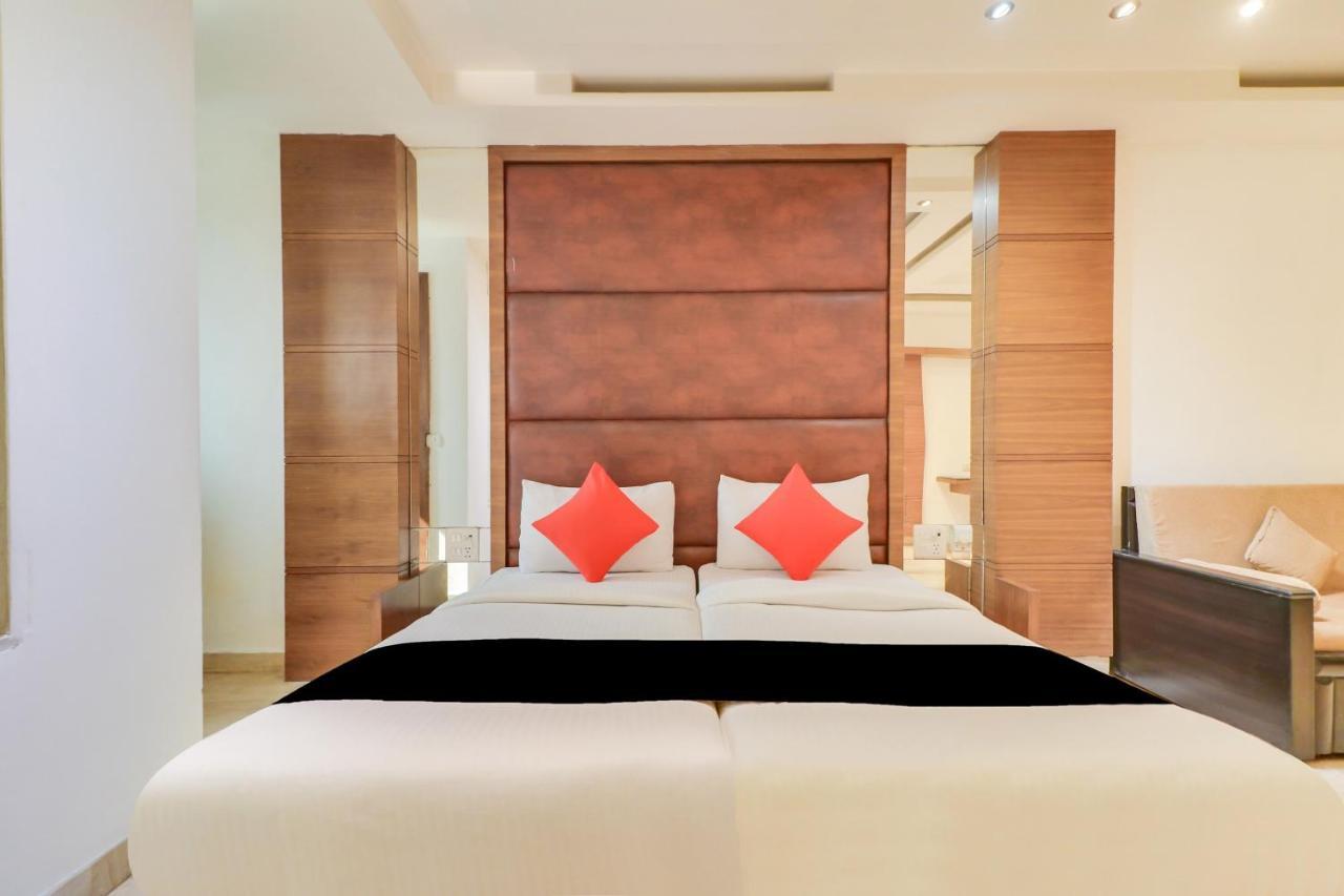 Townhouse 939 Hotel Gagan Inn Near Satyam Inox Patel Nagar Νέο Δελχί Εξωτερικό φωτογραφία