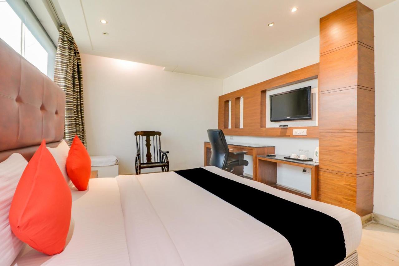 Townhouse 939 Hotel Gagan Inn Near Satyam Inox Patel Nagar Νέο Δελχί Εξωτερικό φωτογραφία