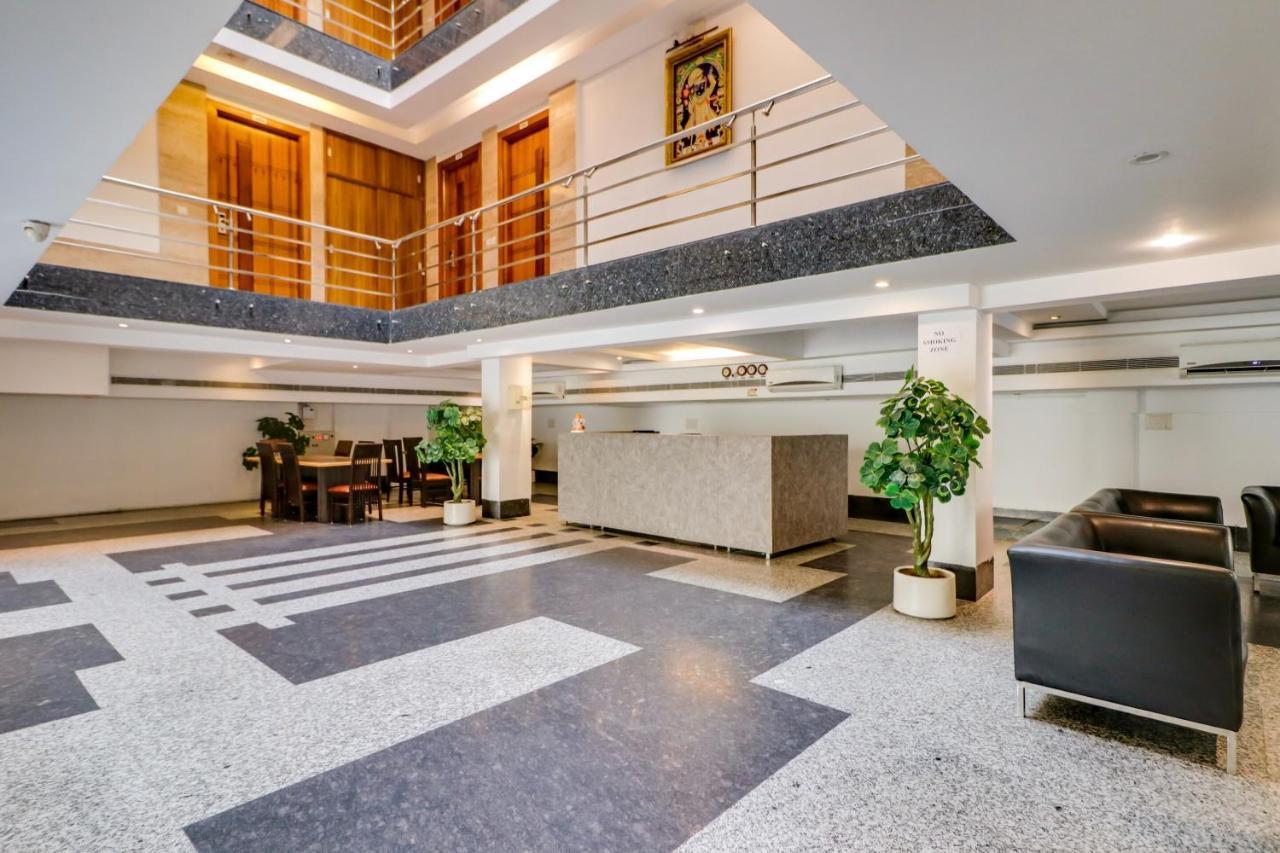 Townhouse 939 Hotel Gagan Inn Near Satyam Inox Patel Nagar Νέο Δελχί Εξωτερικό φωτογραφία