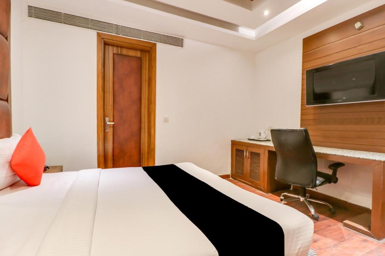 Townhouse 939 Hotel Gagan Inn Near Satyam Inox Patel Nagar Νέο Δελχί Εξωτερικό φωτογραφία